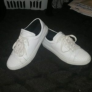 Rebecca minkoff shoes size 6